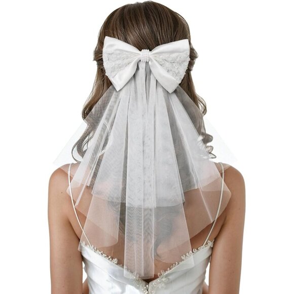 🆕 Women White Clip Bachelorette Party Decorations Pearl Bow Accessories - Picture 1 of 7